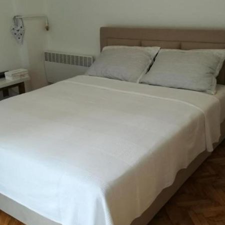 Apartman Olymp Osijek-Garaza Ngoại thất bức ảnh